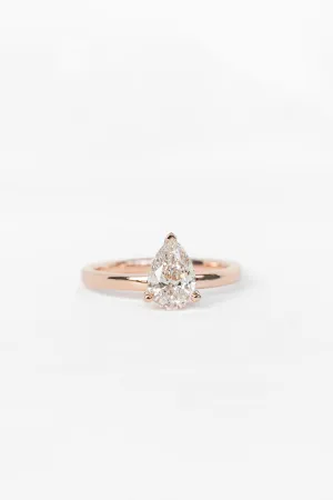 Pear Venus Ring with 1.22ct Lab Diamond