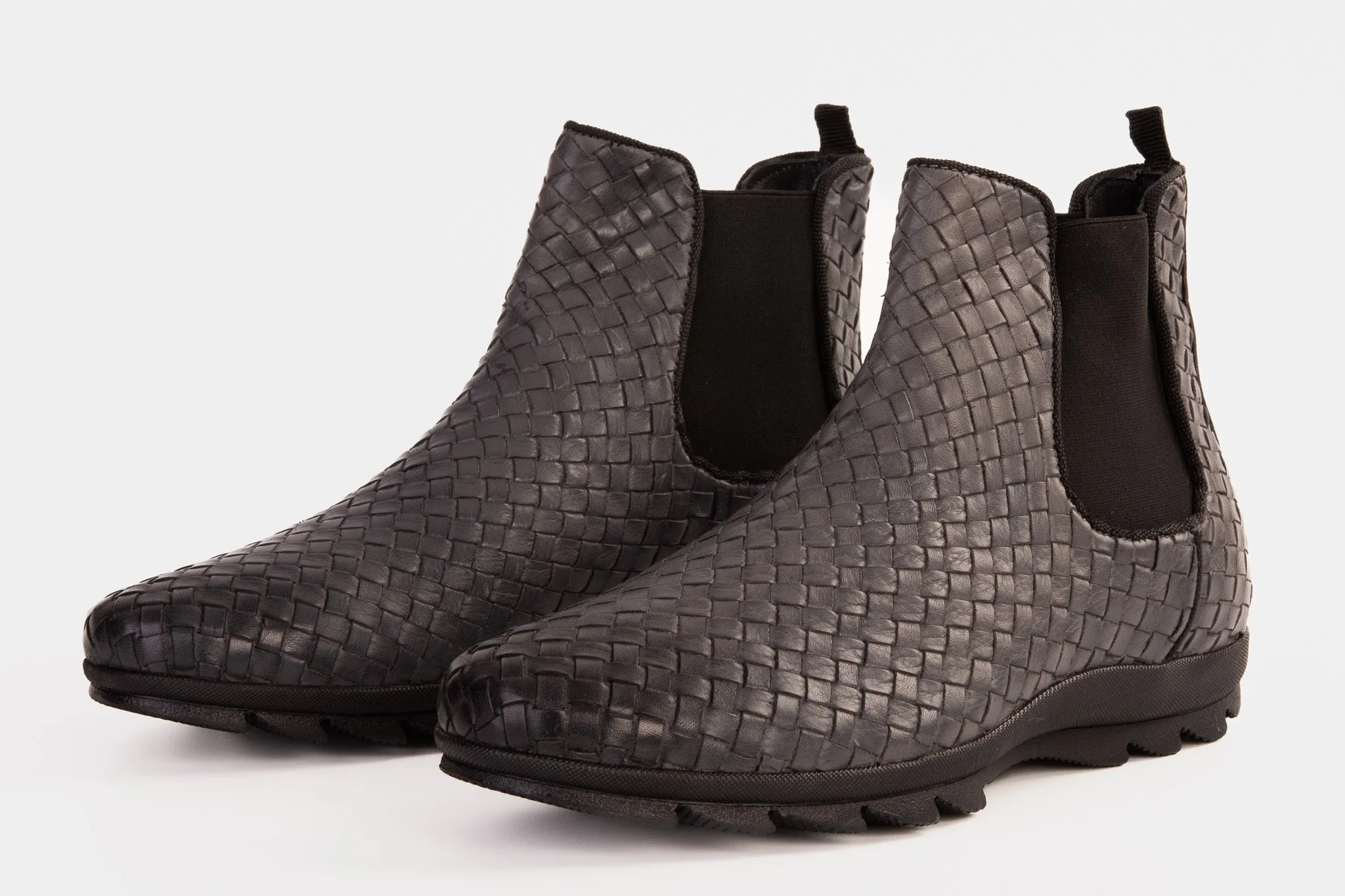 The Luxpre Grey Leather Handwoven Casual Chelsea Men Boot